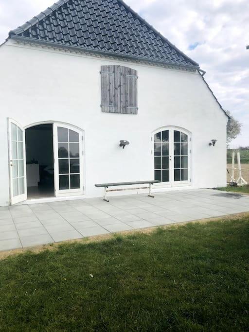 Ronnekaer Bed & Breakfast Vester-Skerninge Exterior photo
